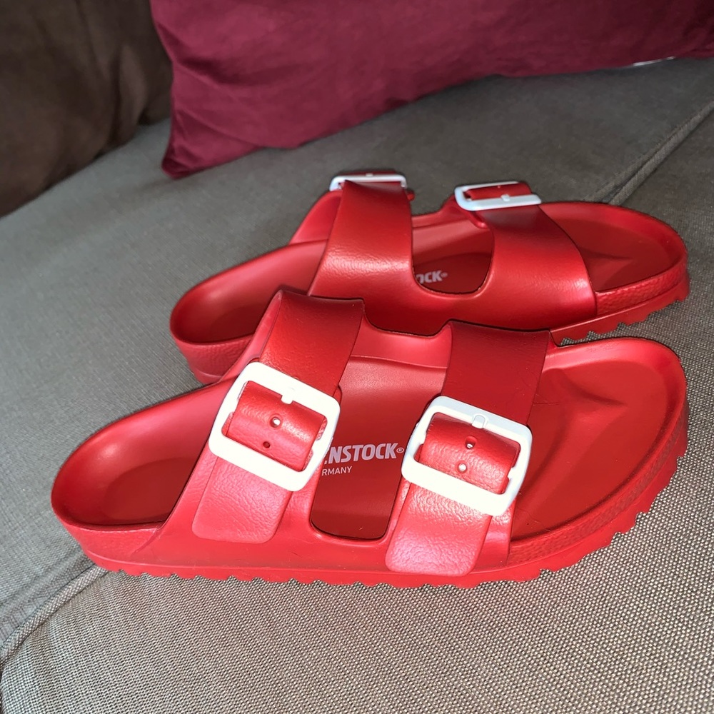 Birkenstock’s (with box)